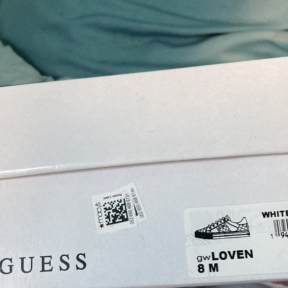 GUESS Shoes - Picture 3 of 3